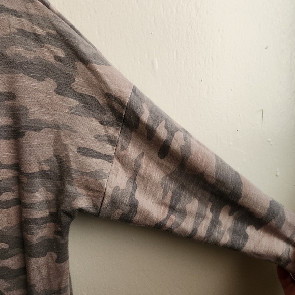 maurices- 24/7 camo romper - Picture 5 of 10